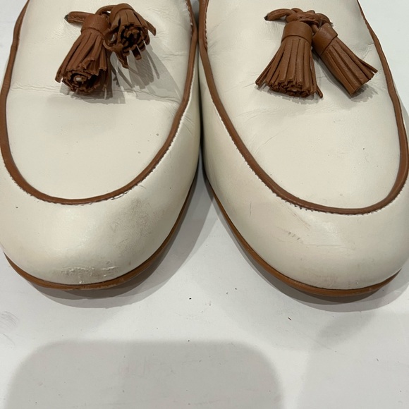 Talbots Cream and Brown Napa Leather Tassel Cassidy Loafers Sz. 8 - Picture 5 of 9